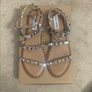 Steve Madden Travel Sandal